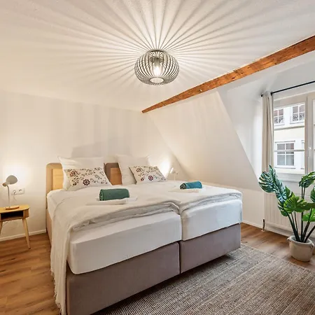Lubunest L Altstadt Stellplatz Bluehendes Barock לודוויגסבורג