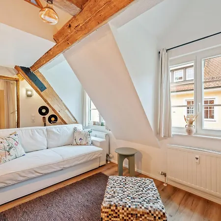 Lubunest Altstadt Stellplatz Bluehendes Barock * Ludwigsburg