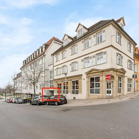 Lubunest Altstadt Stellplatz Bluehendes Barock *