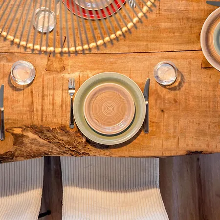 Lubunest Altstadt Stellplatz Bluehendes Barock